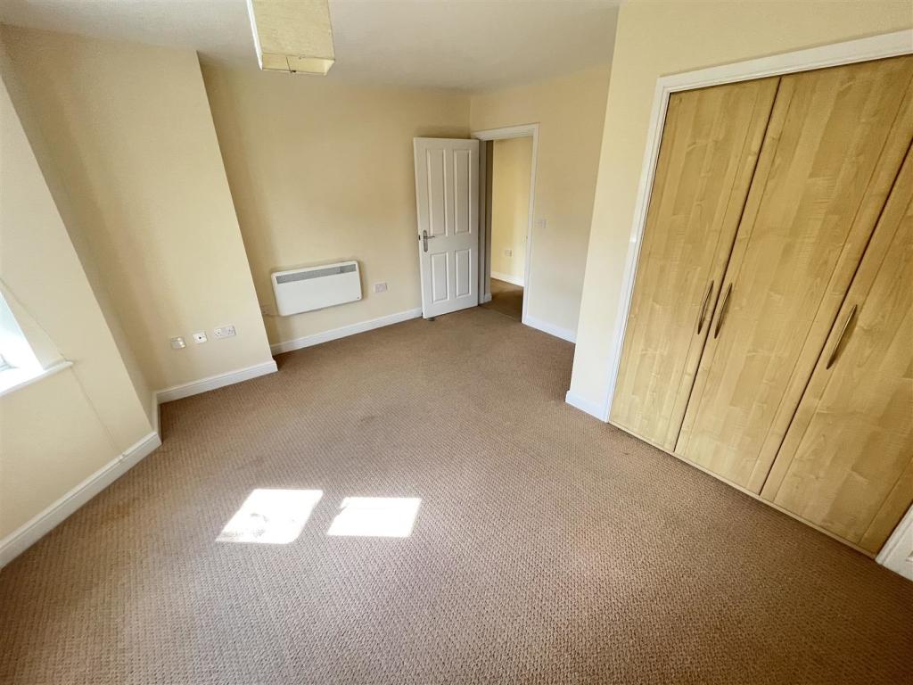 Bedroom 1 Aspect 2
