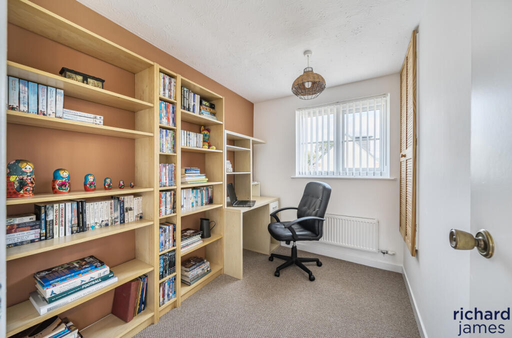 ad6fb6bc5ecf46ca99bda1f868570875