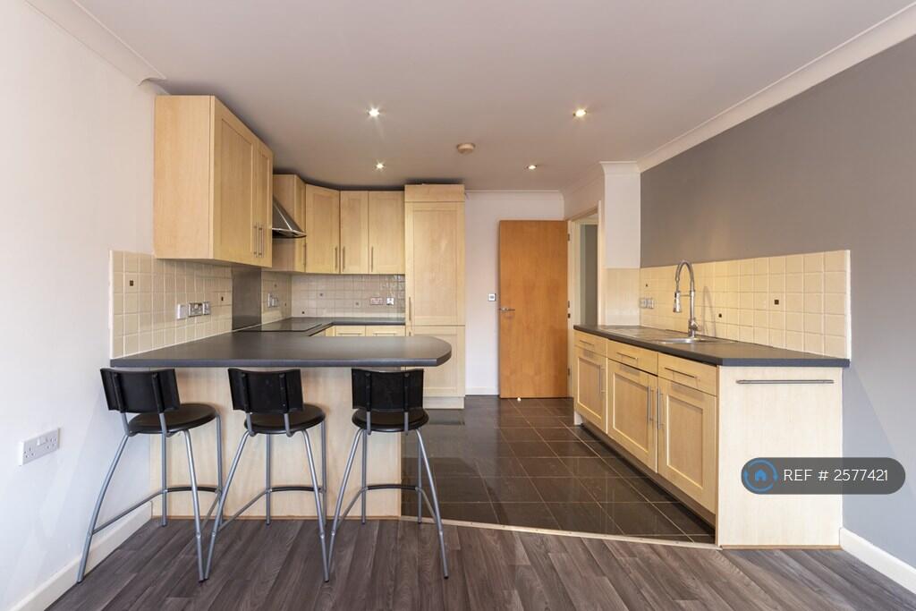 Lounge/Kitchen
