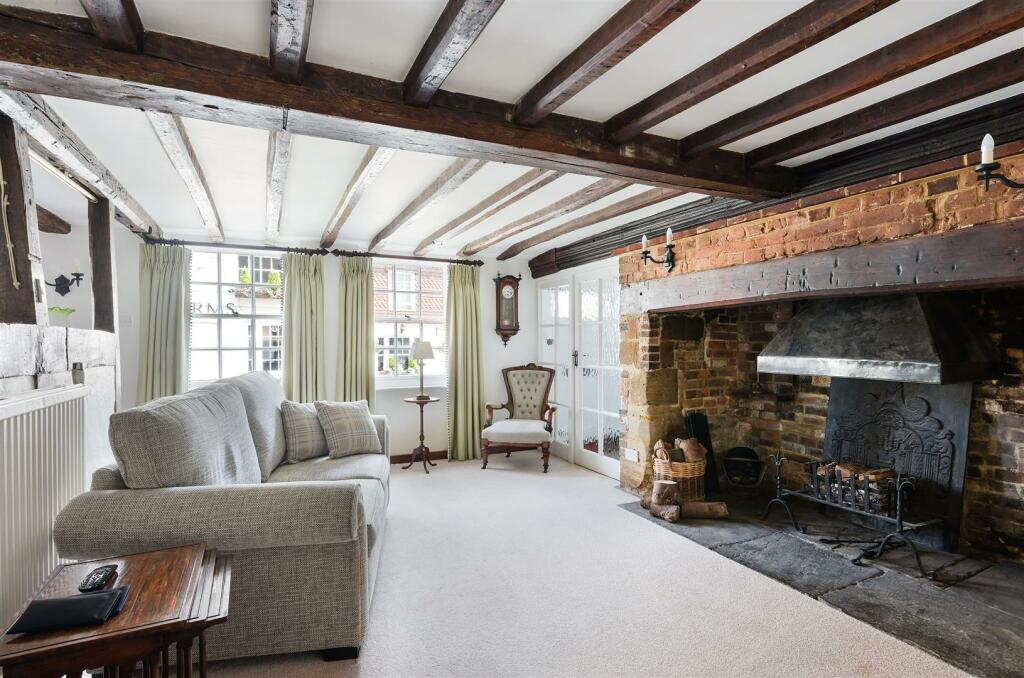 COBBLERS COTTAGE- (13).jpg