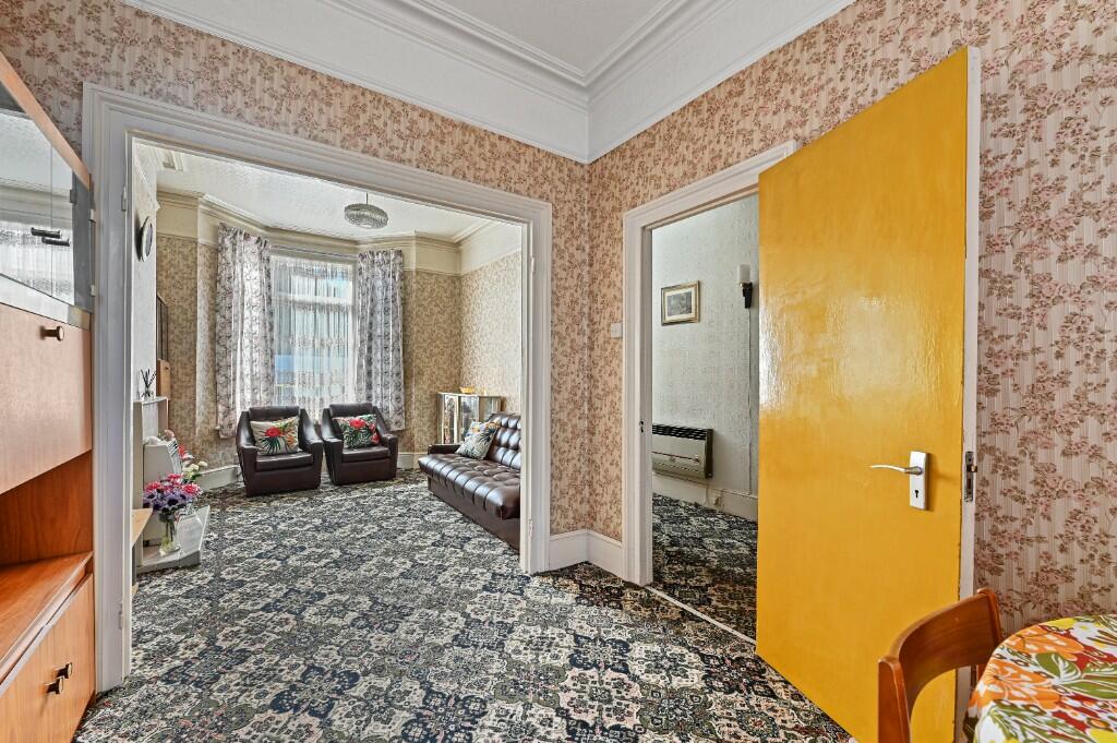 Through Lounge
