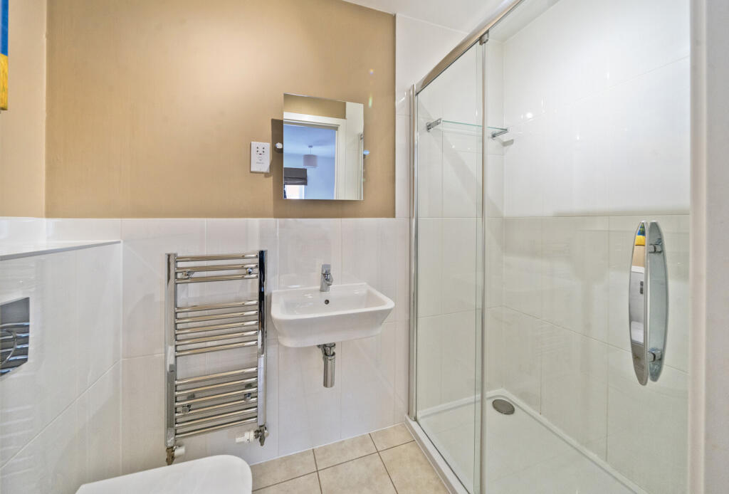 1362746-19-68e7b8...