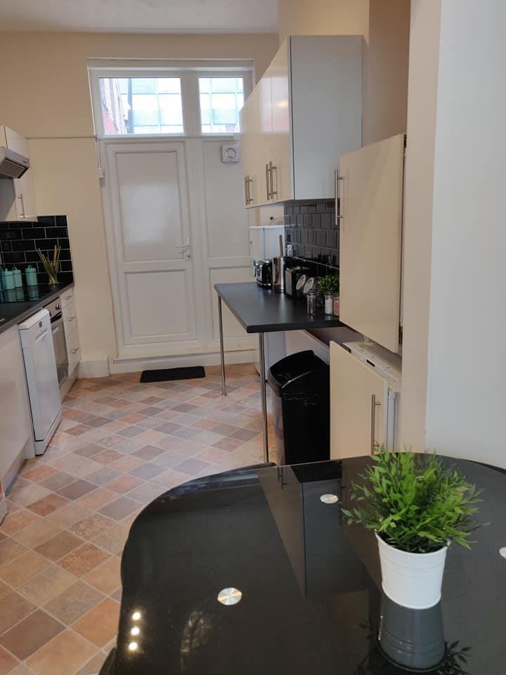 143 Albert Road  Kitchen Back Door.JPG