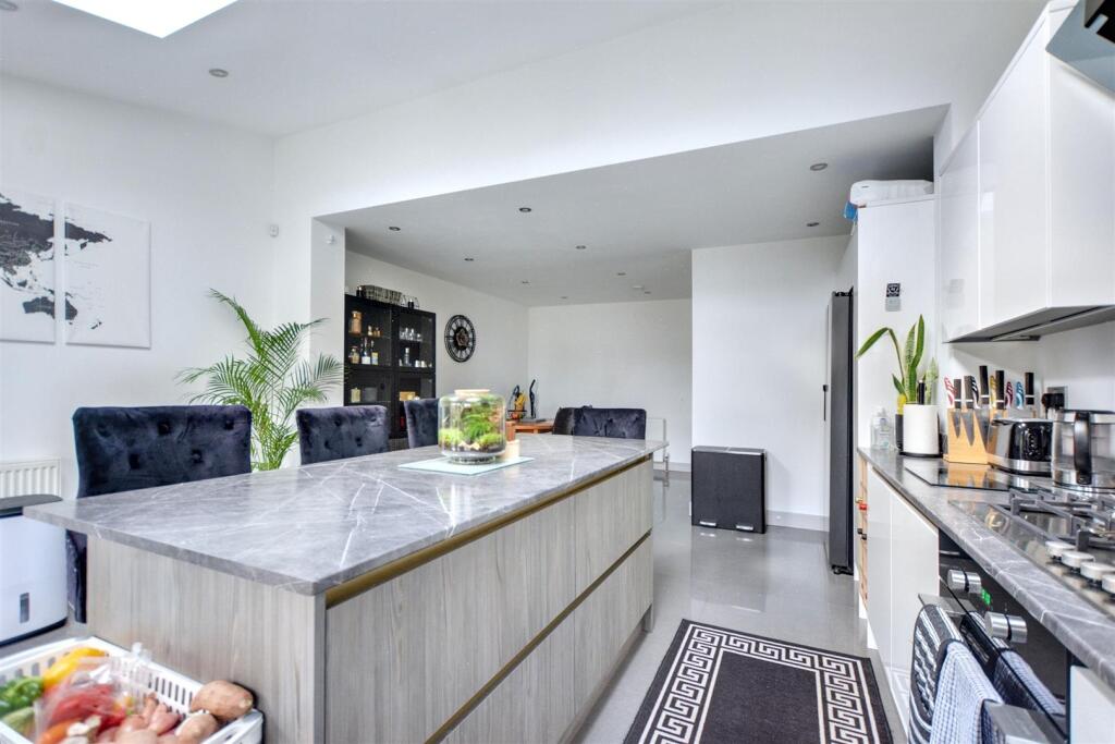 Kitchen Diner_5.jpeg