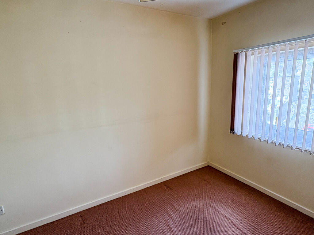 bedroom 2-2