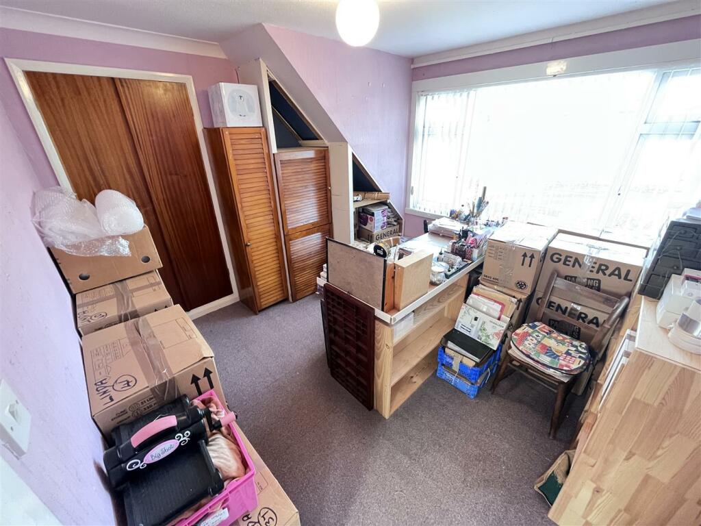 FRONT BEDROOM 3