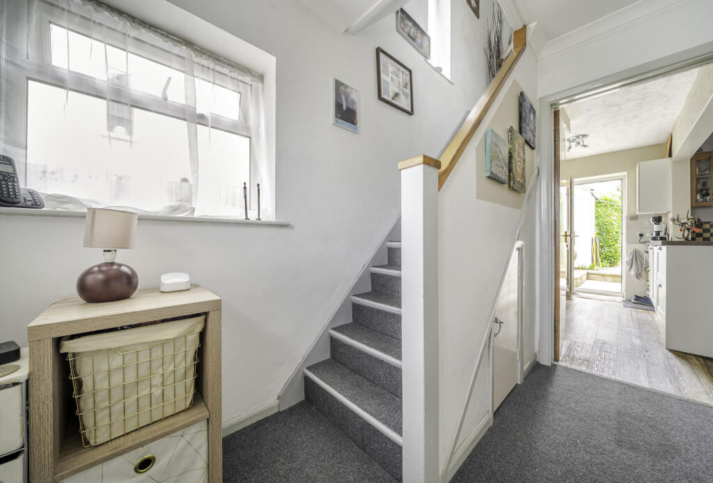 1341889-10-68a446...