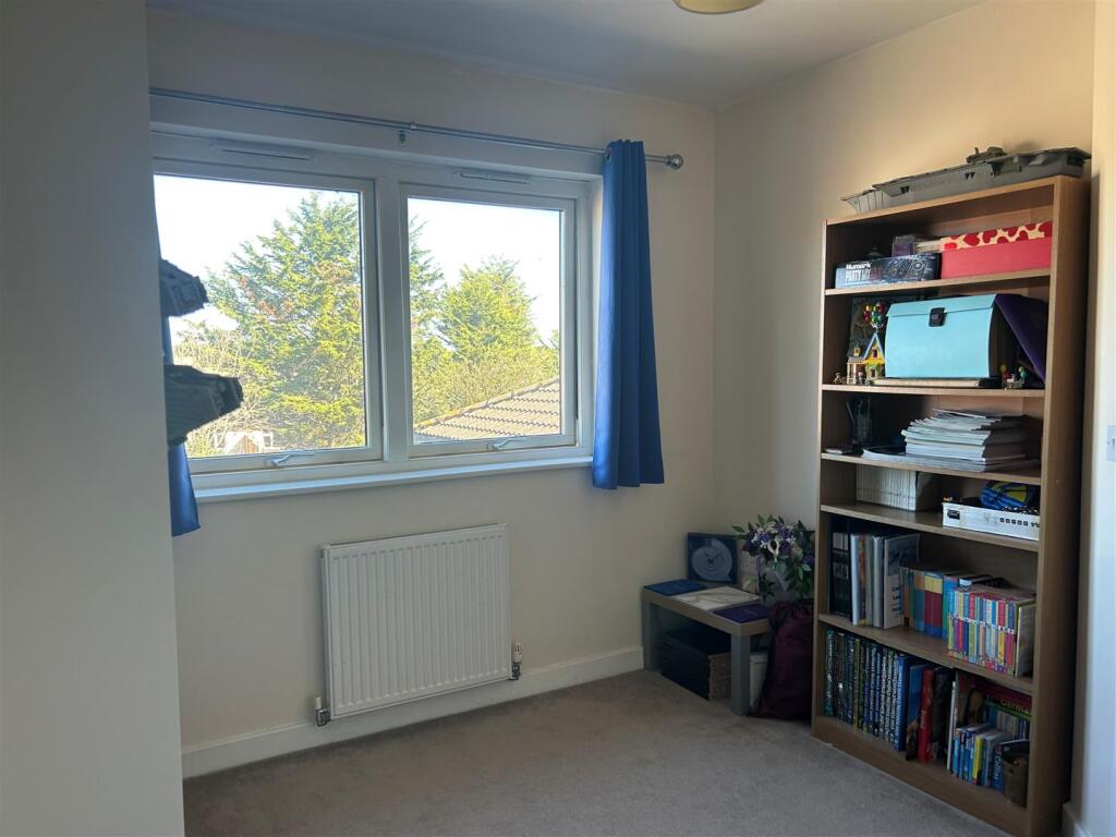 Bedroom 2.jpg