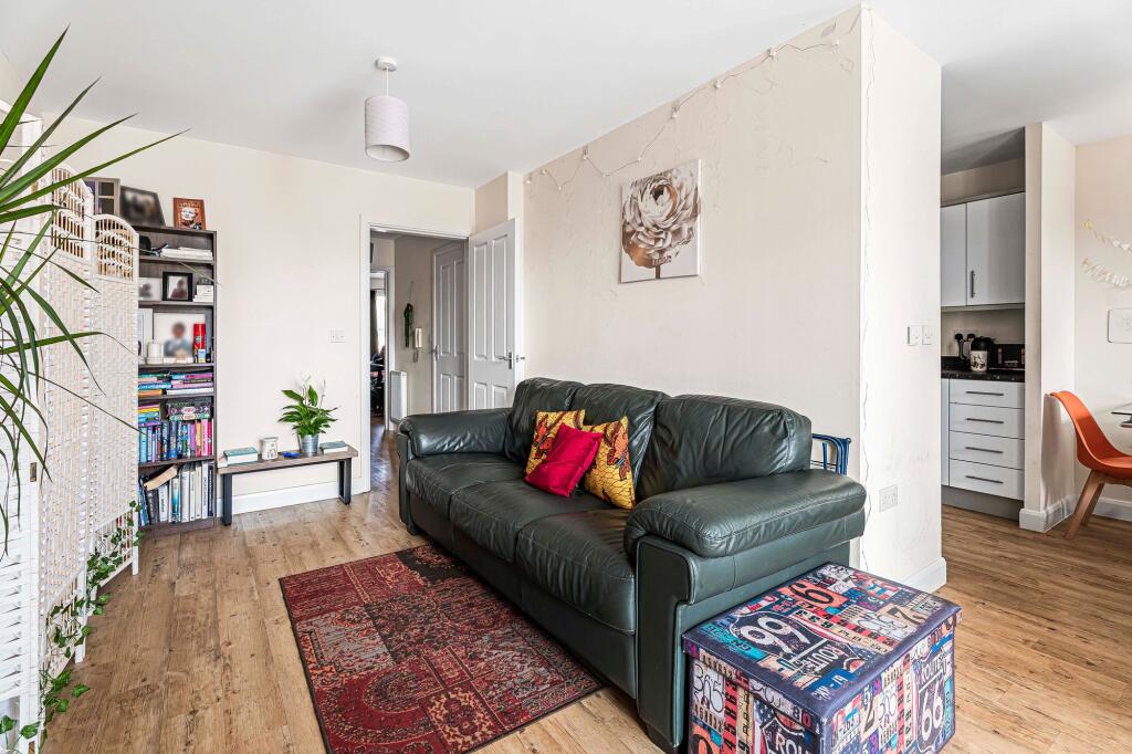 Lounge / Dining Room