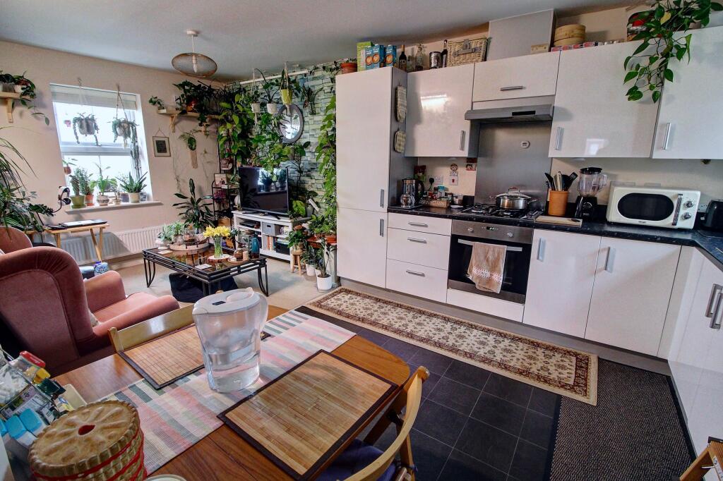 7. Living Dining Kitchen