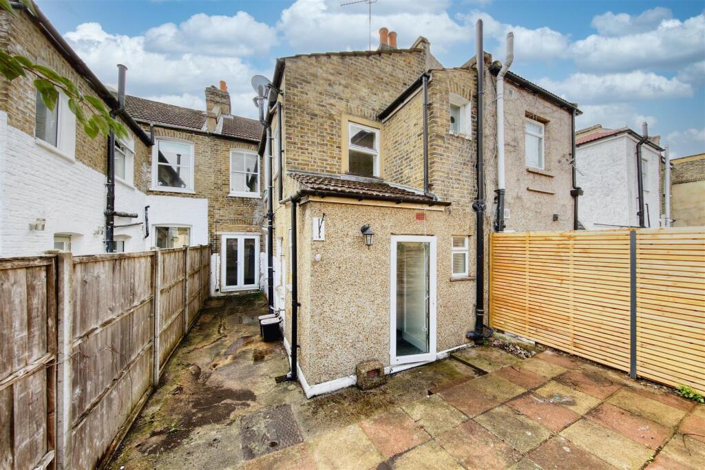 Mauleverer Road Eden Harper