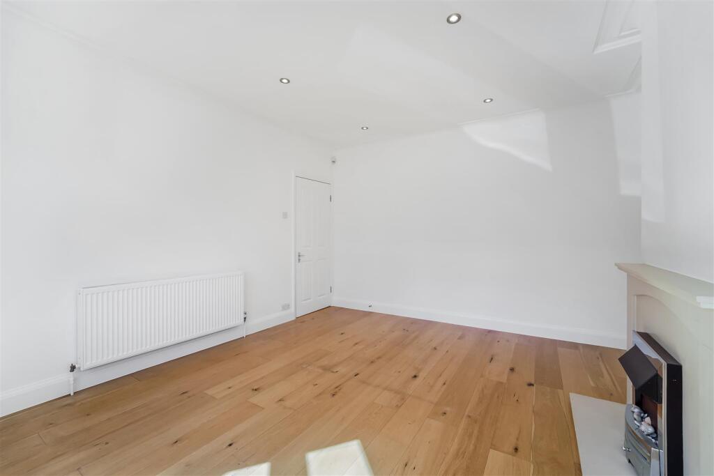 GRASMERE AVENUE (3).jpg