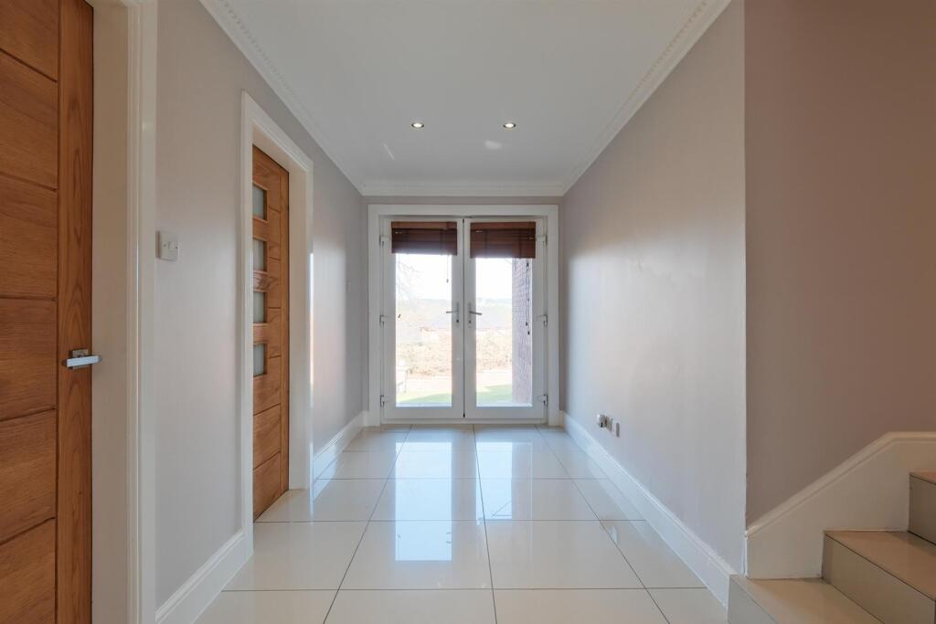 042-141 Mill Road Allanton, ML7 5DD.jpg