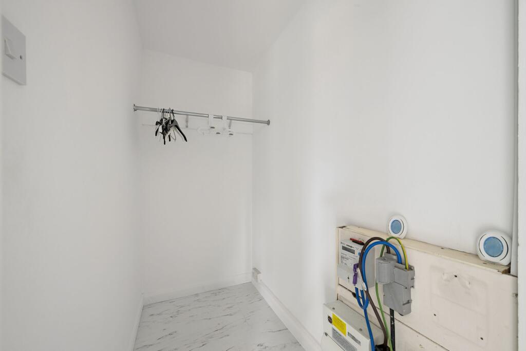 Storage cupboard