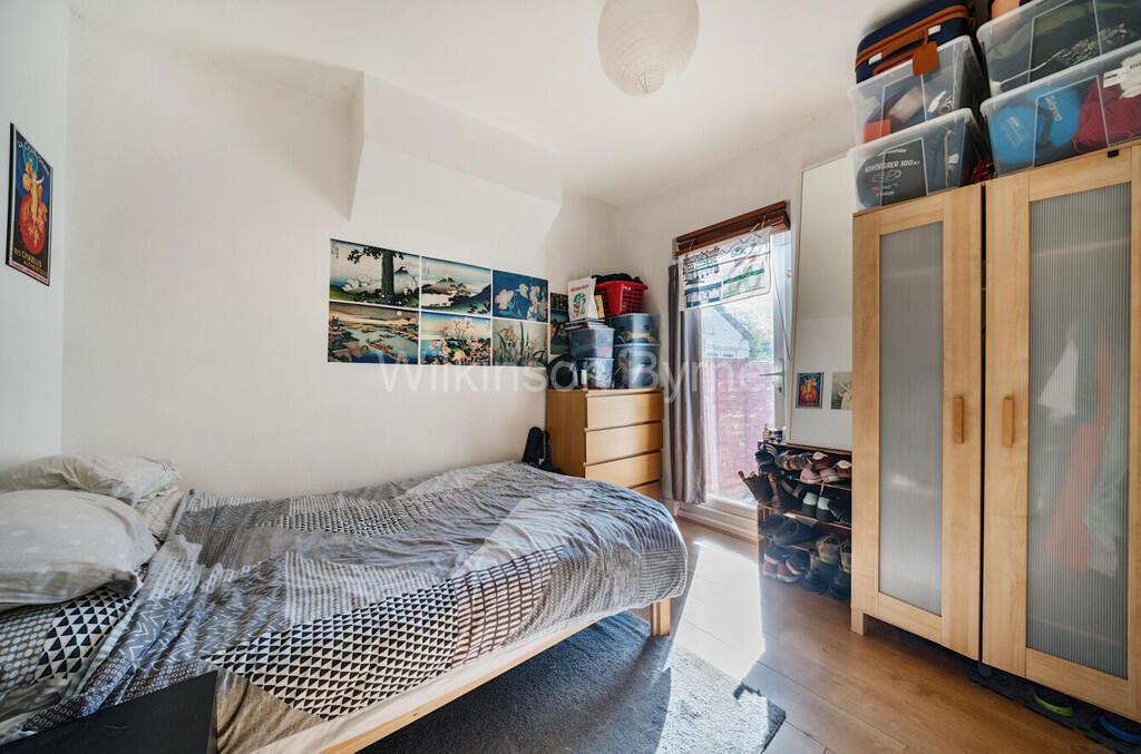 2e9e36c9-7f05-48d...