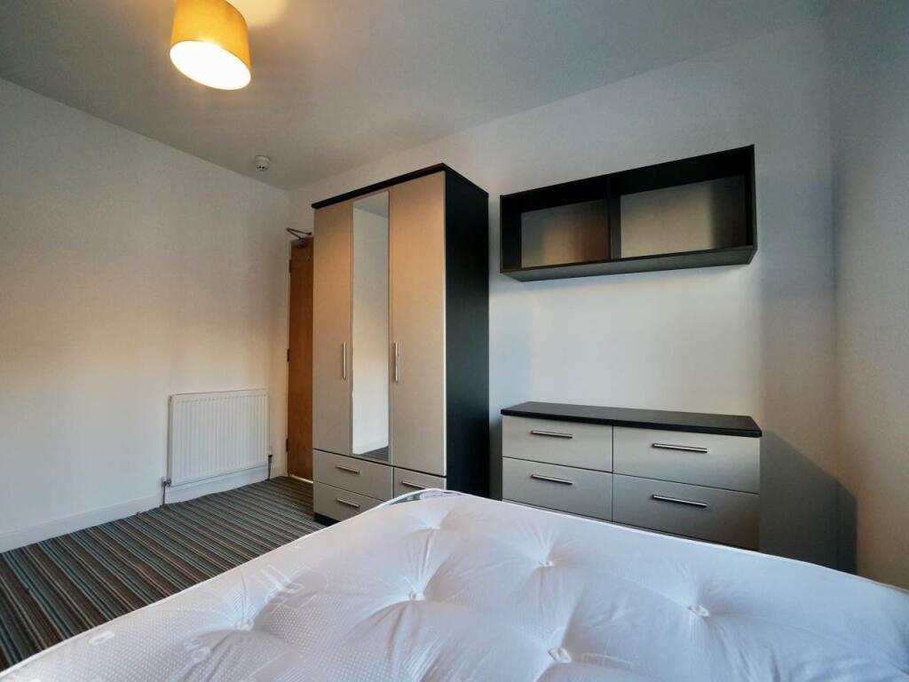 Bed 3.1.jpg