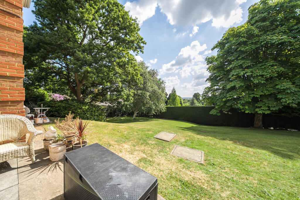 1297833-2-68303ff...