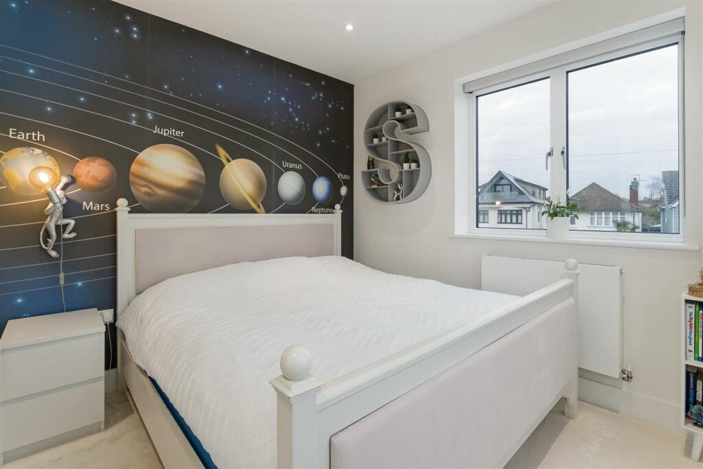 132A Sandbanks Road, fpz327738 - (15).jpg
