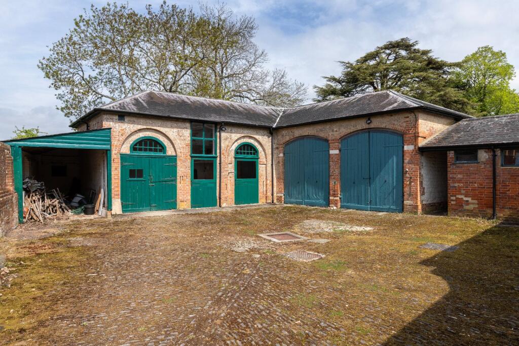 Coach House