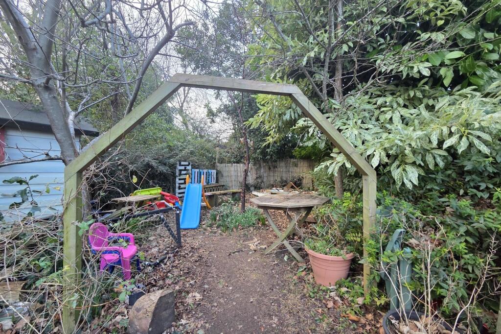 GARDEN