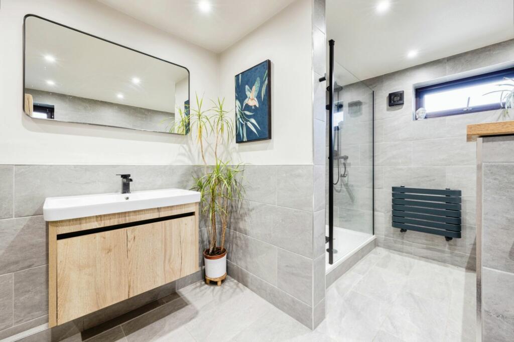 Downstairs Bathroom