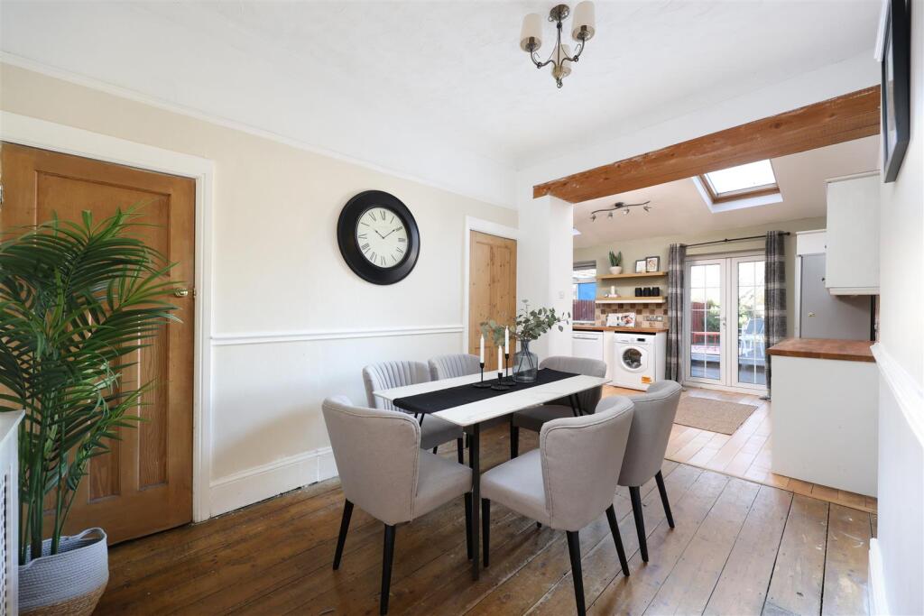 168 High Street 37.JPG