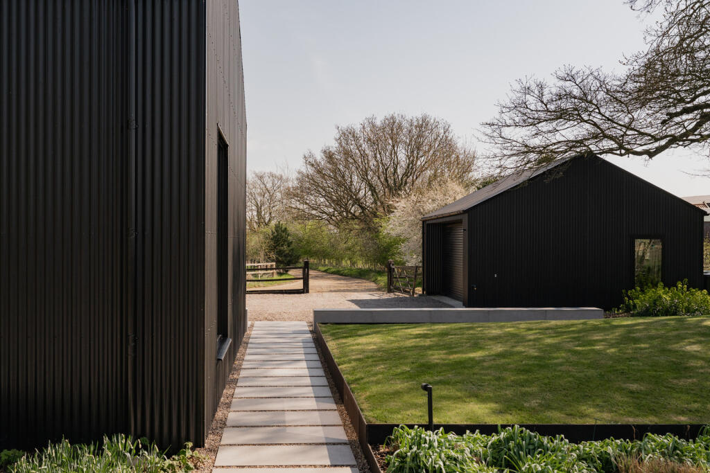 273751 - Tinkers Barn, Bressingham-29.jpg