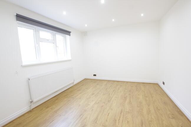 20 LG Sparsholt Road