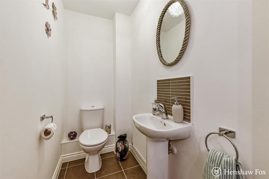 Ph13_5658045 - Copy.jpg