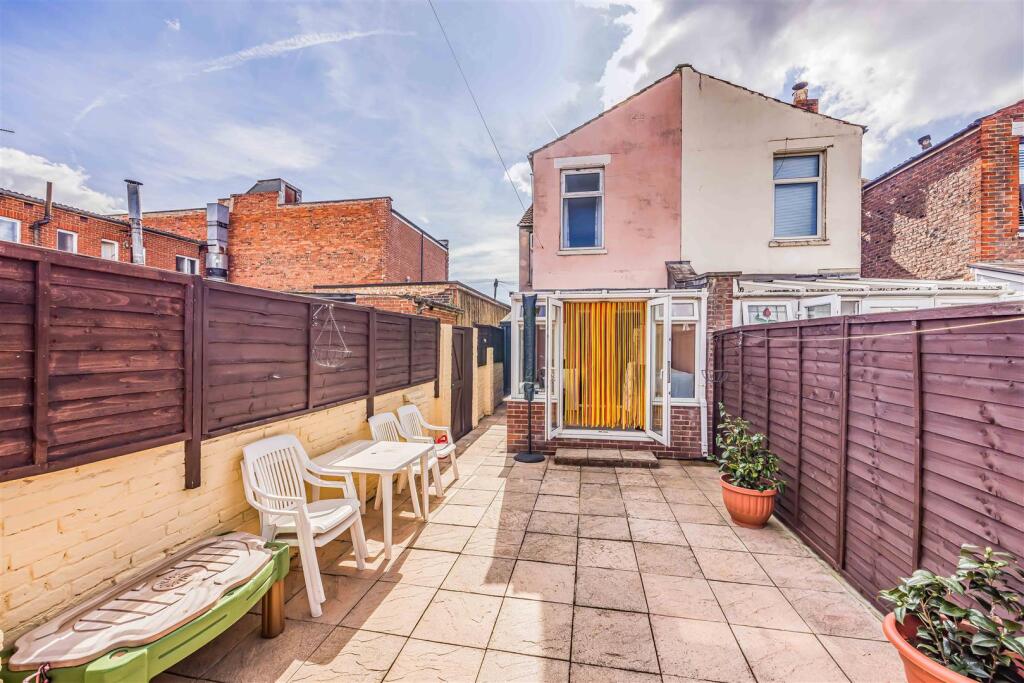 2 Wallington Road, Portsmouth-Small-PorticoMarketi