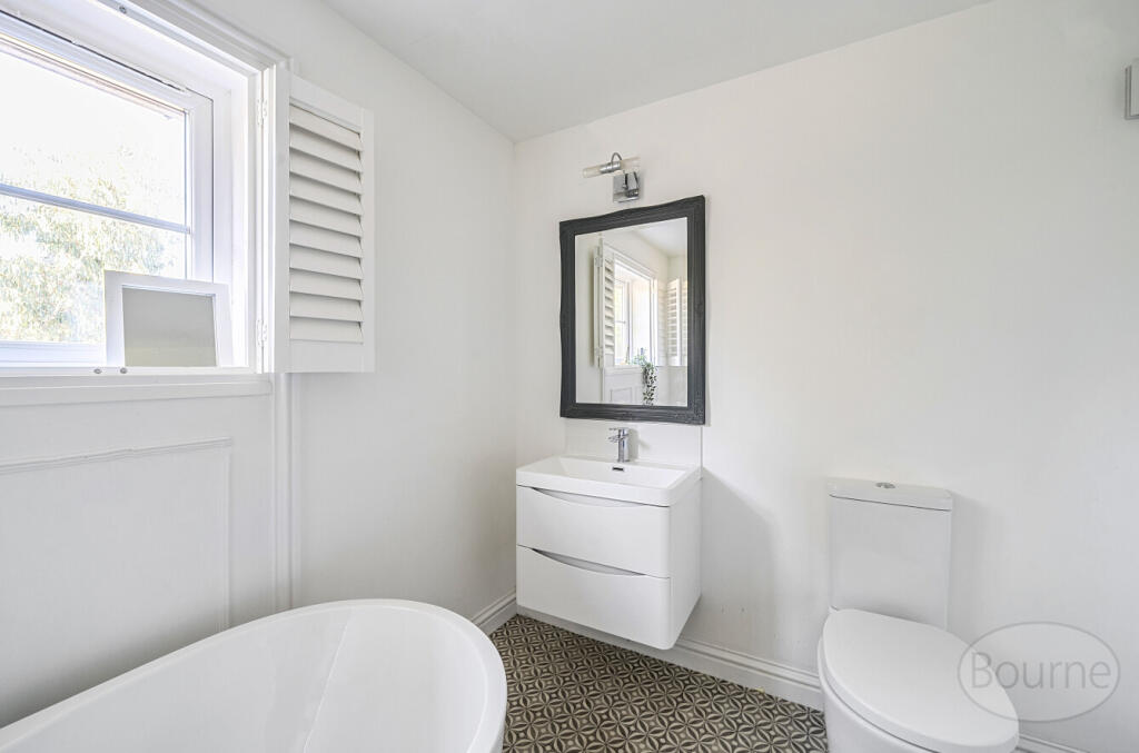 ab83ea51-f637-482...