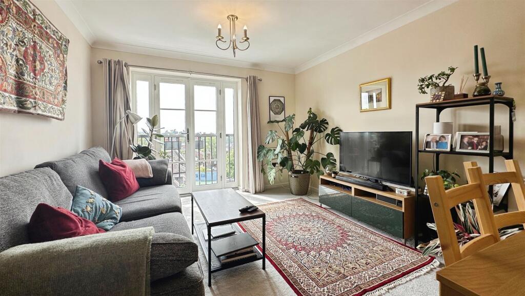 fc64de19--44A4-8A5F-A65BF0933B8E-73789-0000177EFD0