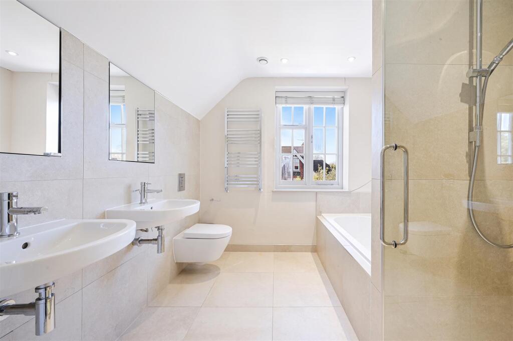 LANCASTER ROAD, 33 (28).jpg