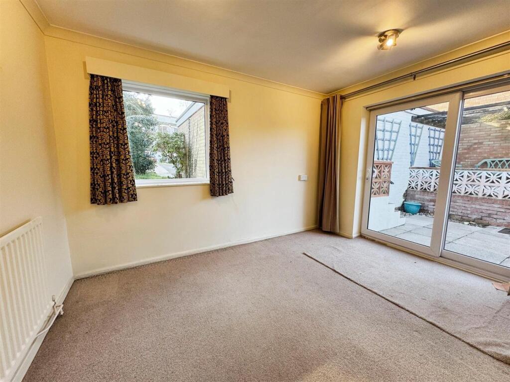 editedimage-cb79ce20-578f-4bb2-9d0f-bbf6657d0e7d 2