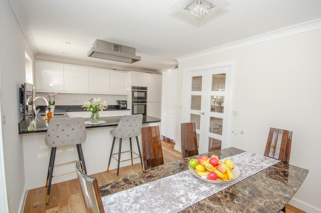 Kitchen-diner pic 2.jpg