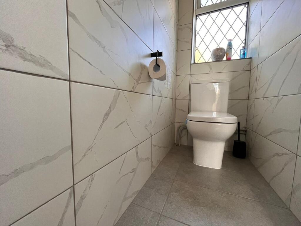 WhatsApp Image 2022-10-28 at 18.36.55.jpg