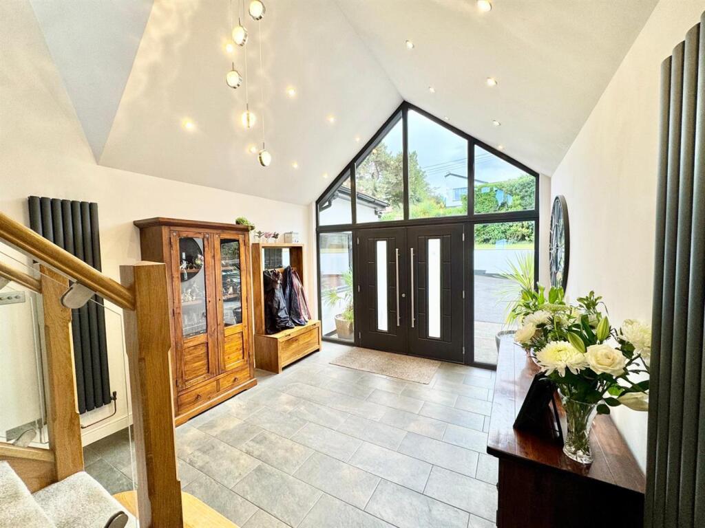 PHOTO-2025-09-05-10-48-39 (14).jpg