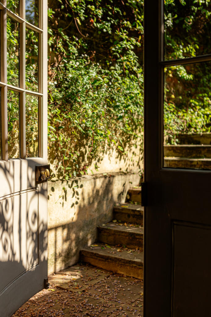 281636 - 25_4_TMH E9 7AN4903-Enhanced-NR.jpg