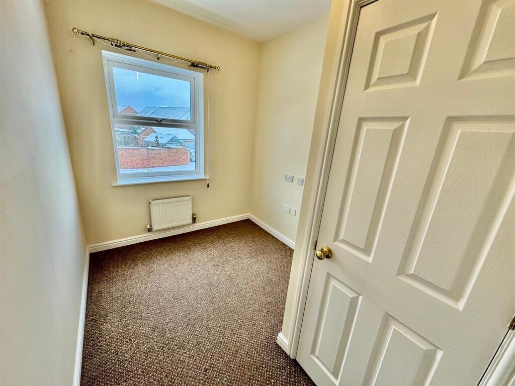 Bedroom 3.jpg