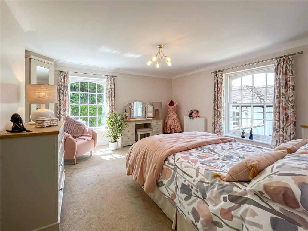 Main Bedroom