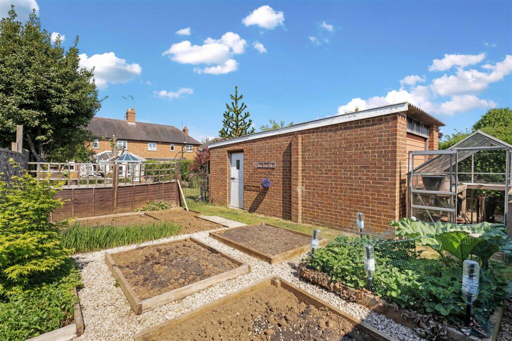 109 Bloxham Road, Banbury-22.jpg