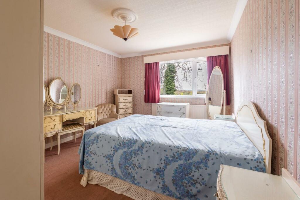 bedrooms-3.jpg