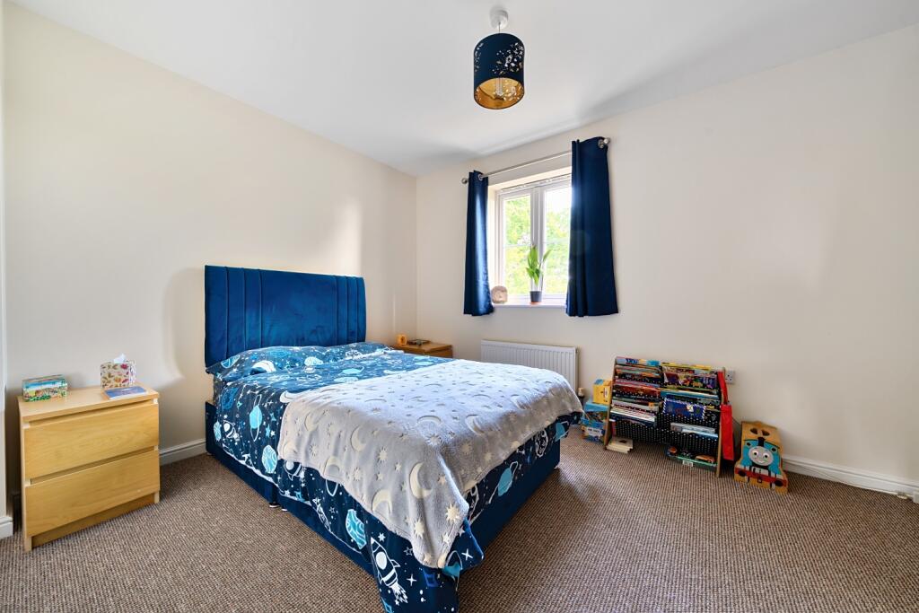 1295267-26-682bb236a70f4-ARW