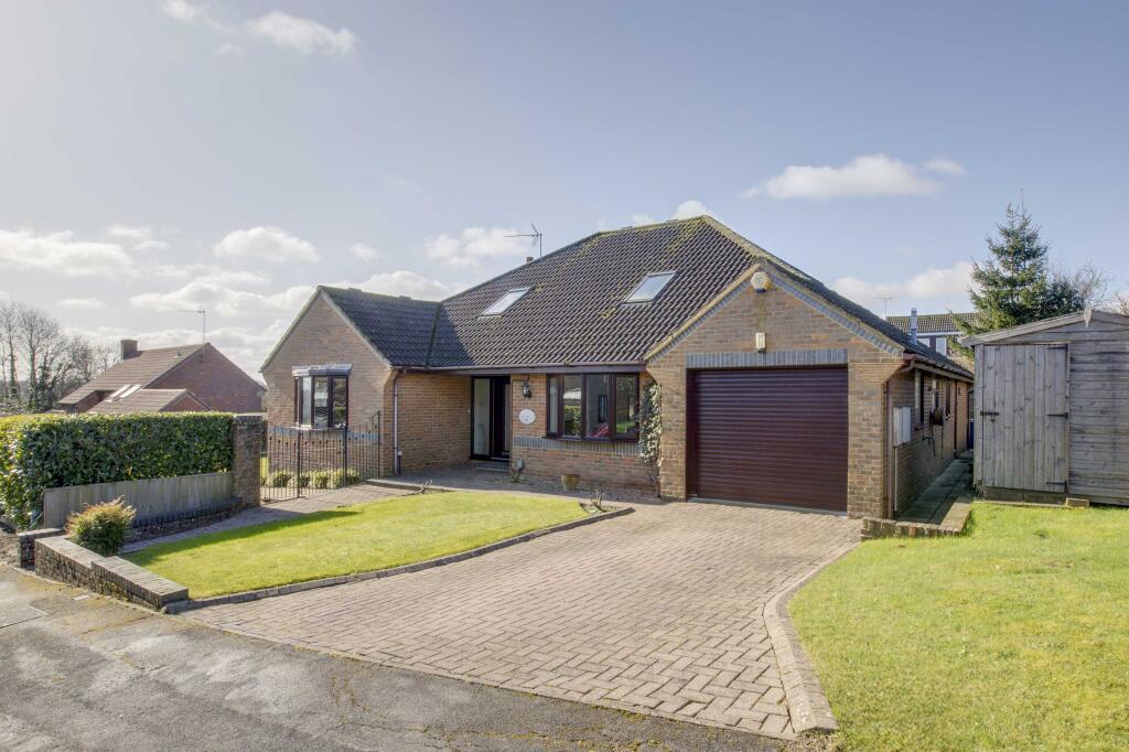 8 Mountain Ash, Marlow Bottom, SL7 3PB (LOW RES)-1