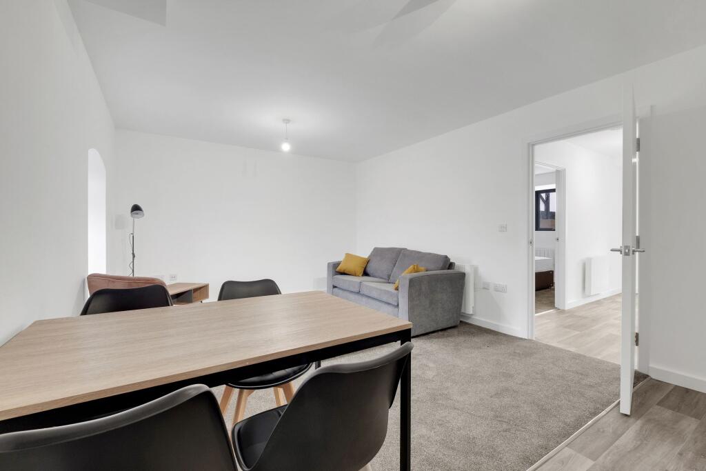 Kitchen/Lounge