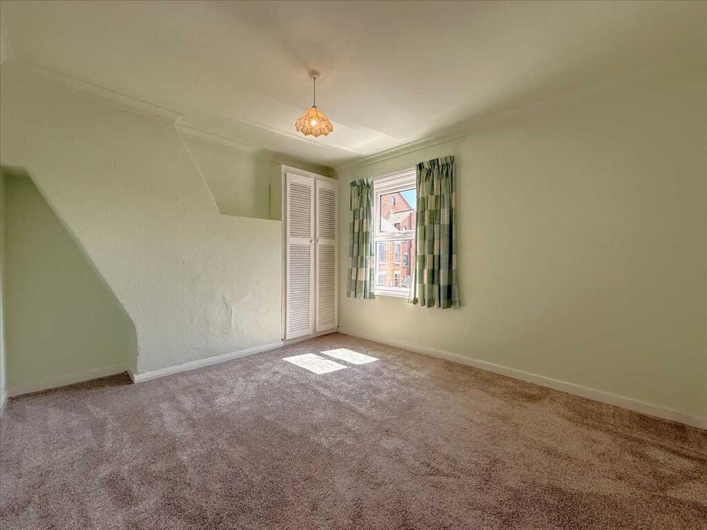 Bedroom (Front)