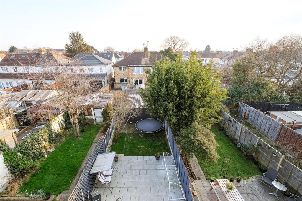 area garden shot.jpg