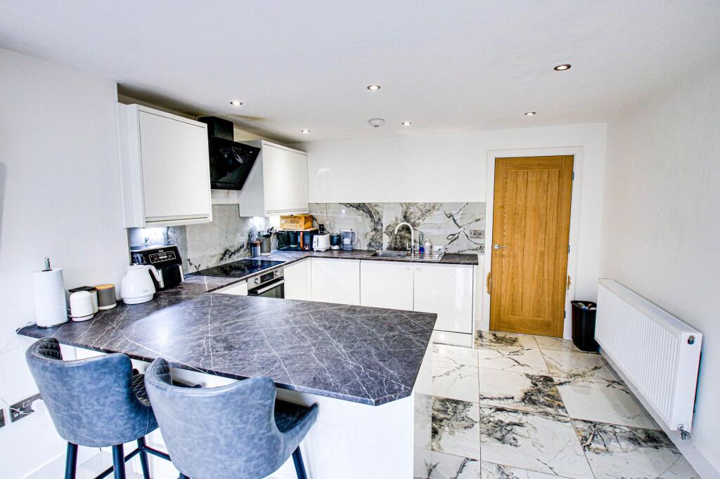 Kitchen and Orangery