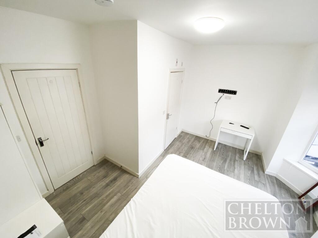 Room 4
