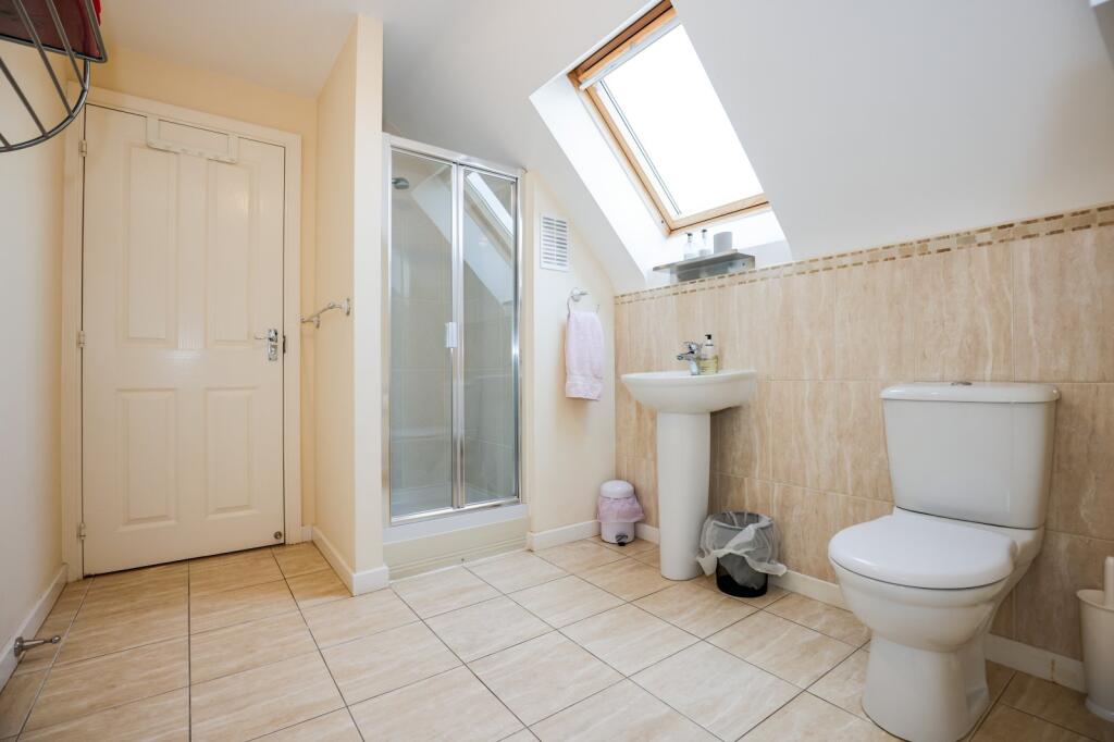 Jack &amp; Gill Shower